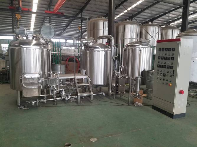 太康全套啤酒设备一套多少钱？开精酿厂到底得配齐哪些？